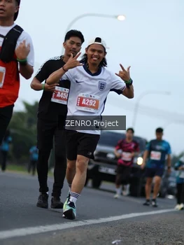 Runner Photo 4388560