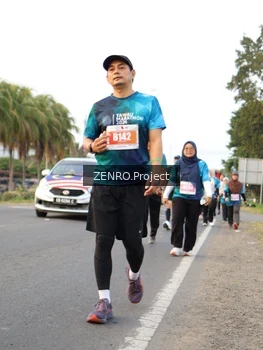 Runner Photo 4388564