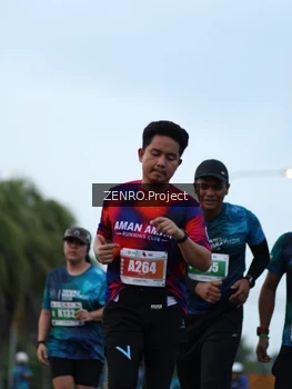 Runner Photo 4388604