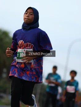Runner Photo 4388626