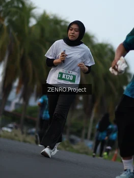 Runner Photo 4388645