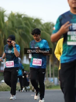 Runner Photo 4388660