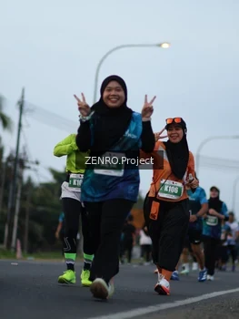 Runner Photo 4388670