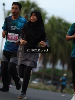 Runner Photo 4388704