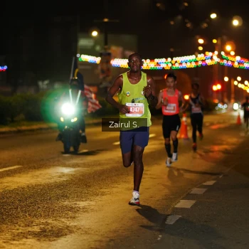 Runner Photo 4388712