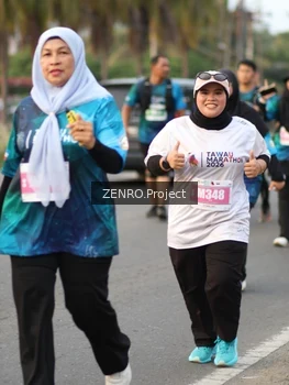 Runner Photo 4388757