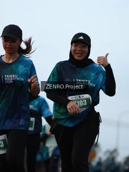Runner Photo 4388759