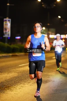 Runner Photo 4388807