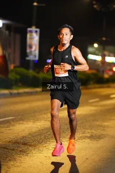 Runner Photo 4388816