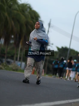 Runner Photo 4388820