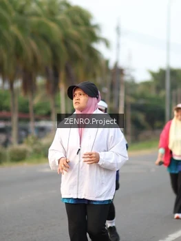 Runner Photo 4388879