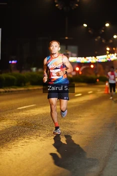 Runner Photo 4389021