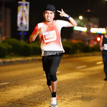 Runner Photo 4389033