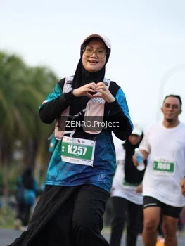 Runner Photo 4389051