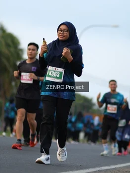 Runner Photo 4389142