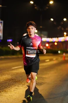 Runner Photo 4389166
