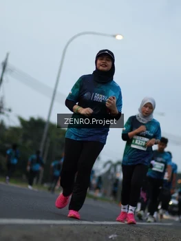 Runner Photo 4389254