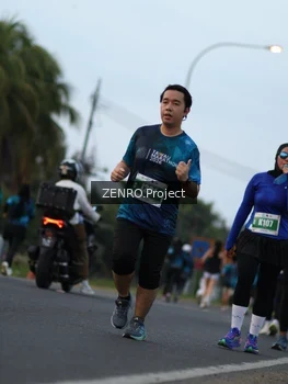 Runner Photo 4389279