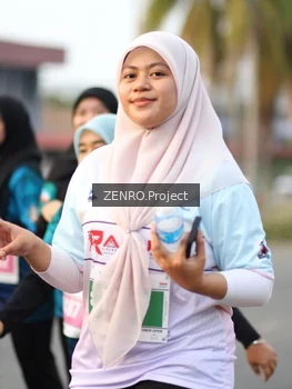 Runner Photo 4389299