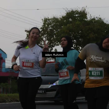 Runner Photo 4389342