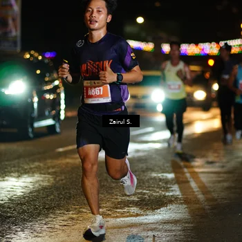 Runner Photo 4389348