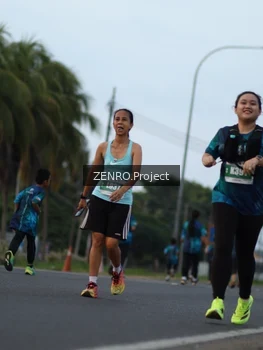Runner Photo 4389351