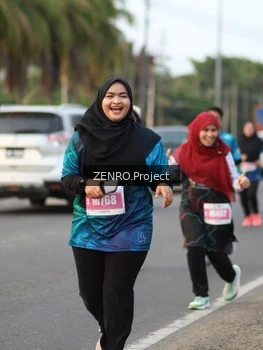 Runner Photo 4389376