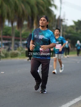 Runner Photo 4389389