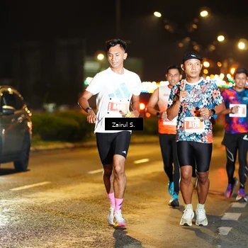 Runner Photo 4389429