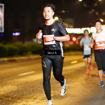 Runner Photo 4389475