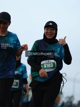 Runner Photo 4389483