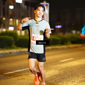 Runner Photo 4389493