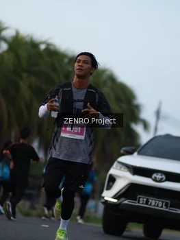 Runner Photo 4389496