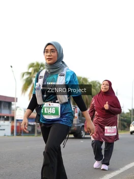 Runner Photo 4389535