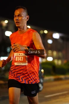 Runner Photo 4389540