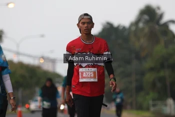 Runner Photo 4389543