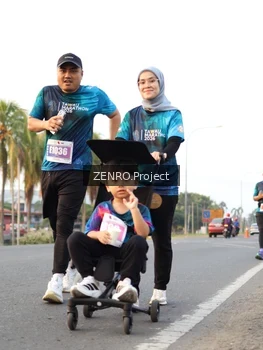 Runner Photo 4389603