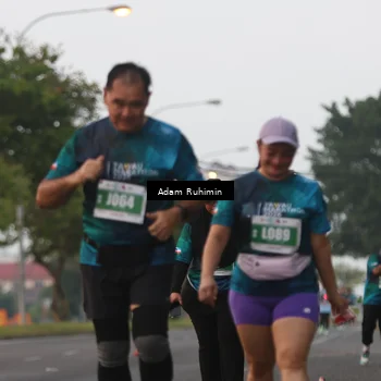 Runner Photo 4389609