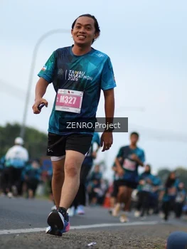 Runner Photo 4389619