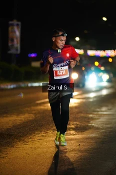 Runner Photo 4389681
