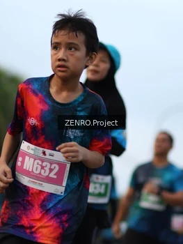 Runner Photo 4389689