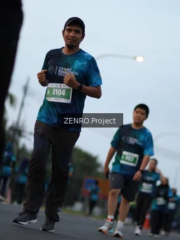 Runner Photo 4389742