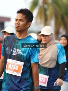 Runner Photo 4389775
