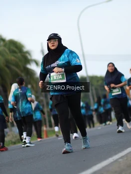 Runner Photo 4389851