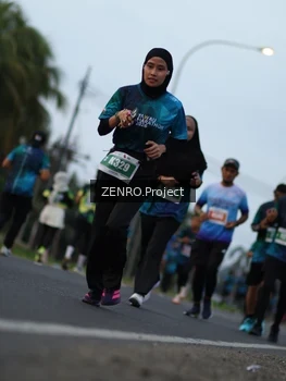 Runner Photo 4389901