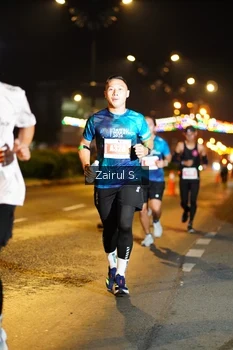 Runner Photo 4389950