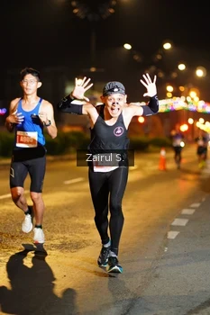 Runner Photo 4389971