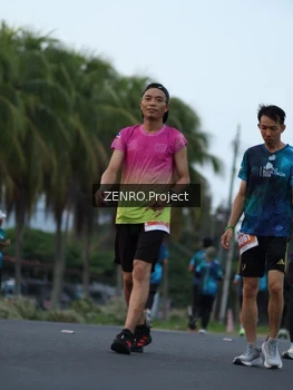 Runner Photo 4389972