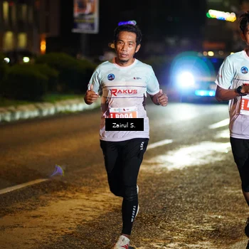 Runner Photo 4390044