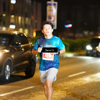 Runner Photo 4390076